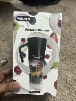 Powerfull Blender With Usb Enabled Charge Brand New In Box 