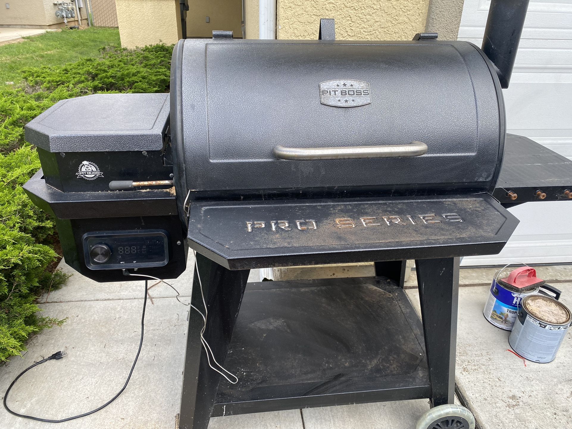 Lit Boss Smoker for Sale in Oceanside, CA OfferUp