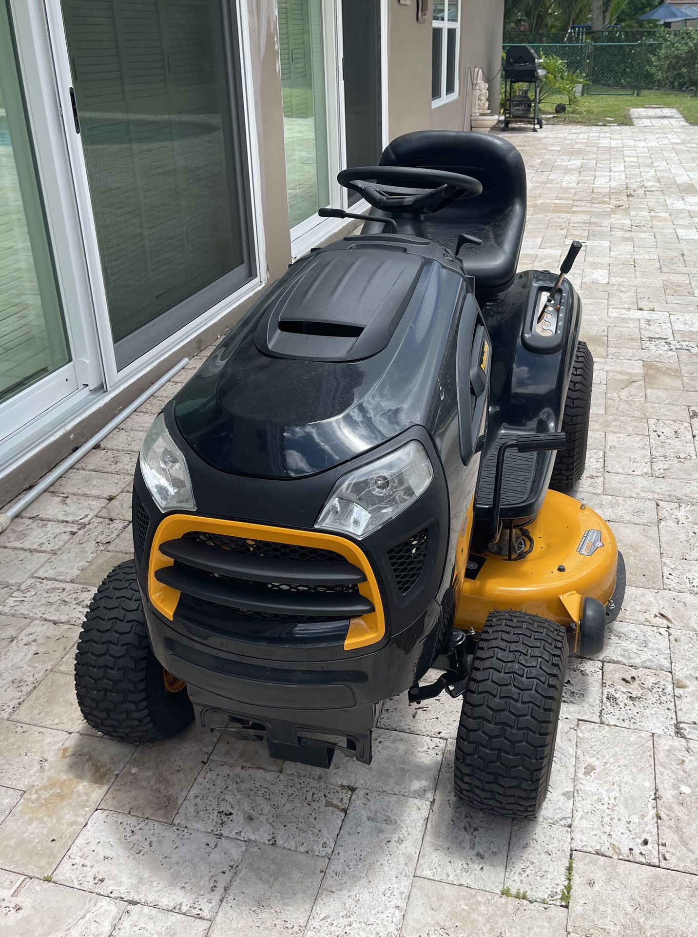 Tractor para grama