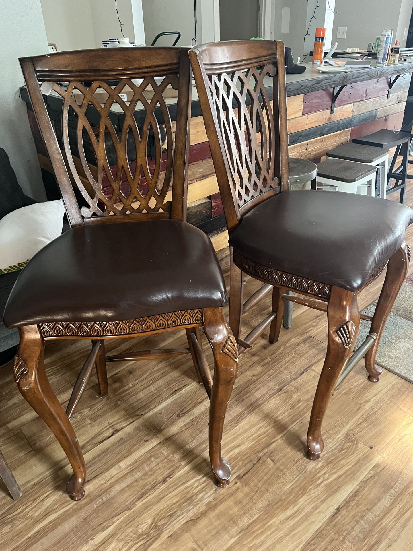 2 High Bar Stools 