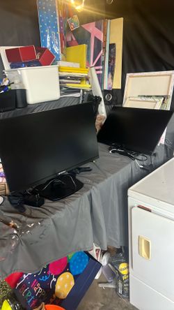 2 monitors