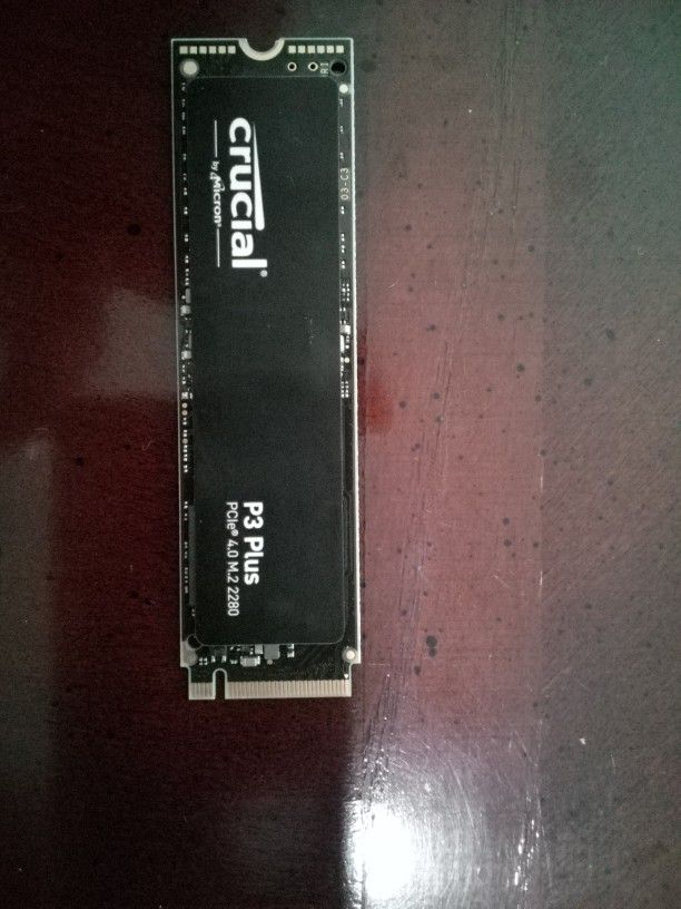 PCIe Gen4 1TB NVMe SSD