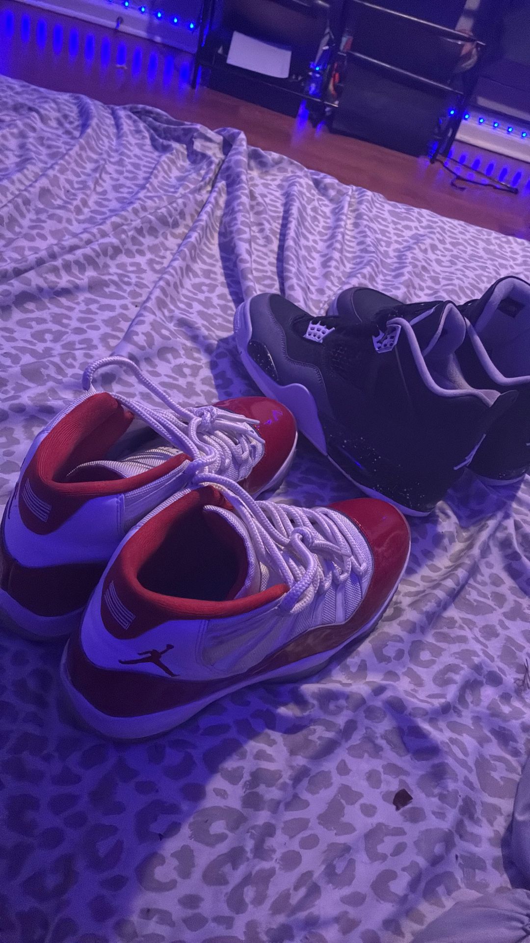 Jordan 4 fears And Jordan Cherry 11s