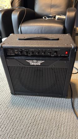 Raven RG20 Electric Guitar Amp in Great Working Condition