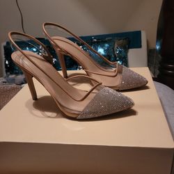 Beautiful  BCB Generation  Heels Size 9 $15