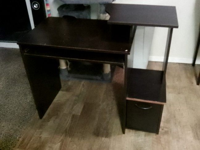 Computer Desk