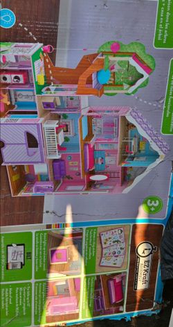 Giant Doll house!  Brand New