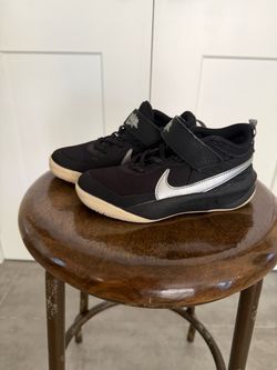 Nike Kids Mid-Top Basketball Sneakers
