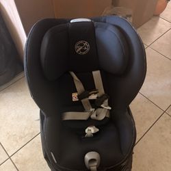 Cybex Sirona S 360 Rotating Car Seat