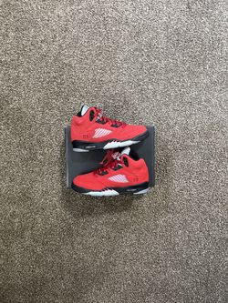 Jordan 5 Raging Bull Size 4Y