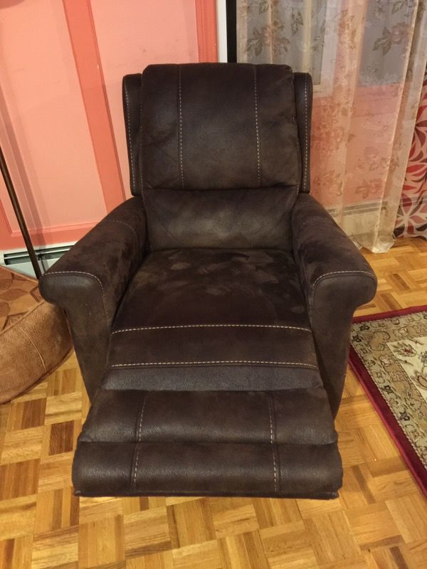 Living room set (best offer)