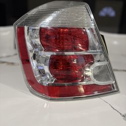Nissan Sentra Left Tail Light 2007-2009