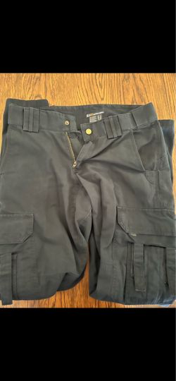 5.11 Tactical Women’s Black Cargo Pants Size 6 Long