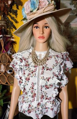 Vintage Style Ruffled Top