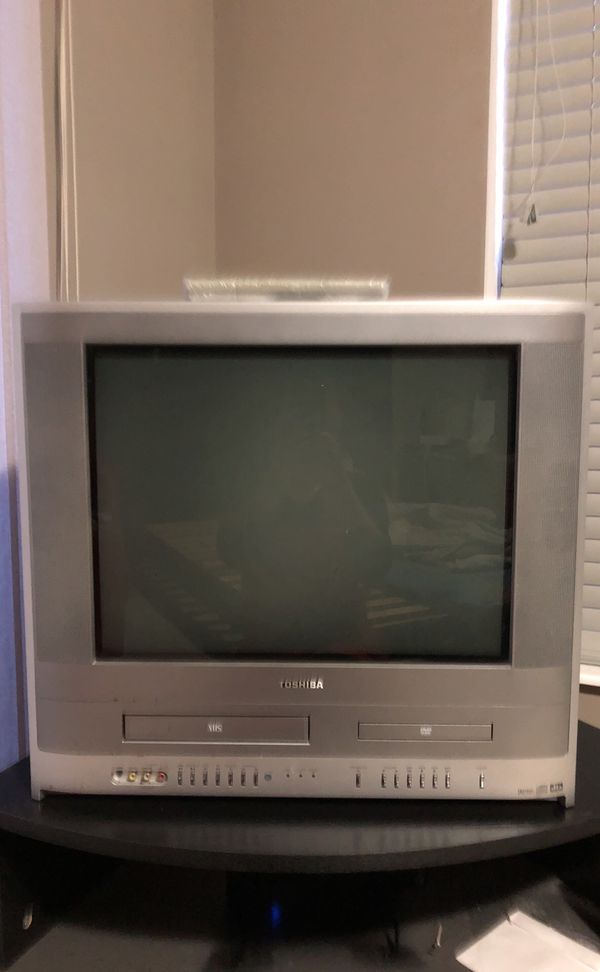 21 Toshiba Tv Vhs Dvd Combo W Remote For Sale In Saint Paul Mn Offerup