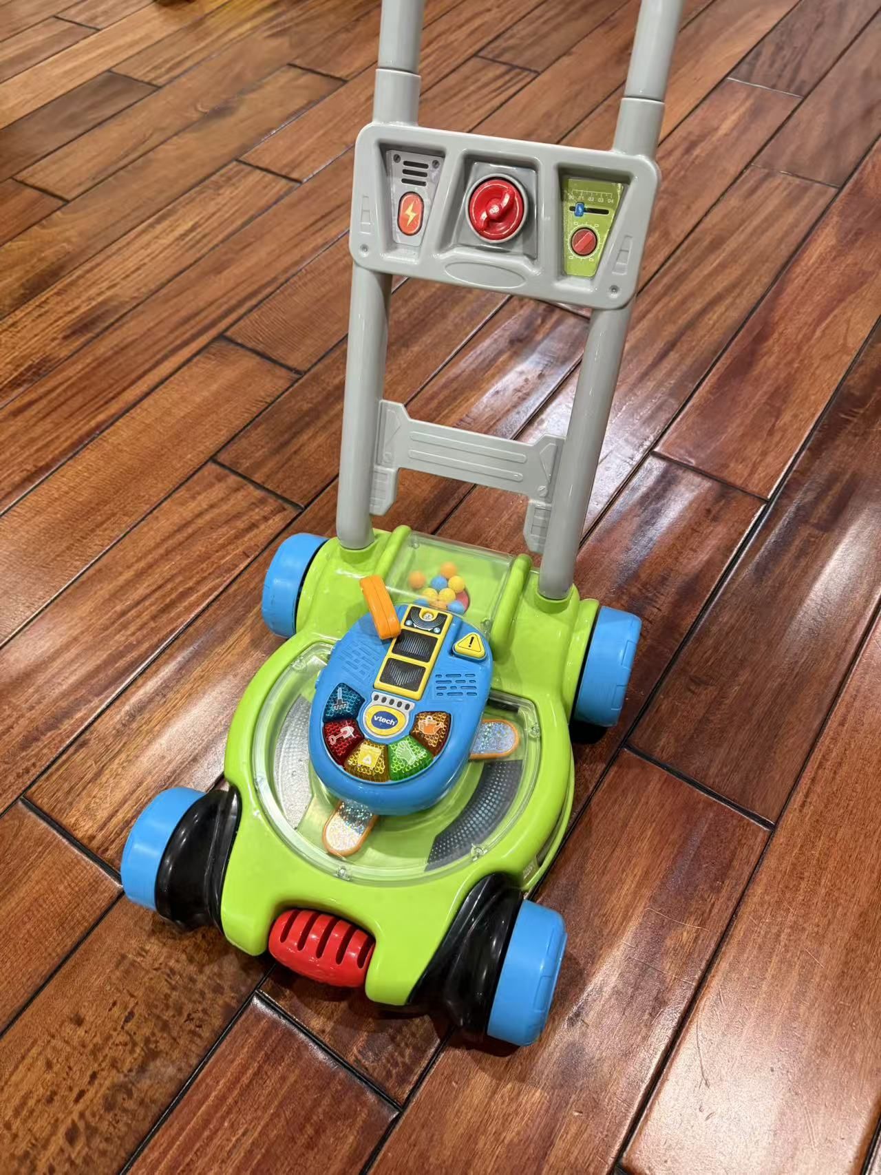 Pop & Spin Mower Role-Play Lawn Mower