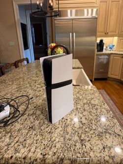 Sony PlayStation 5 Pro 2TB- like new