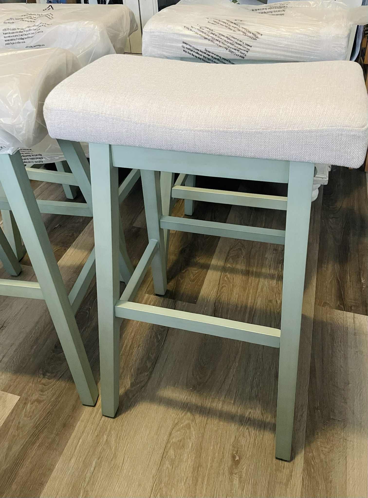 4 Counter Stool