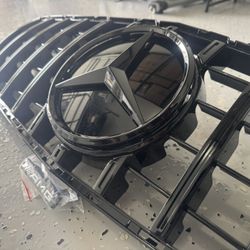 2019-2023 Mercedes-Benz C-Class GTR Style Front Grille | W205
