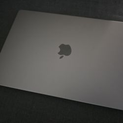 Apple MacBook Pro 16" (1TB SSD, M2 Pro, 16GB) Laptop - Gray