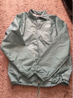 VANS WINDBREAKER SIZE MED $25