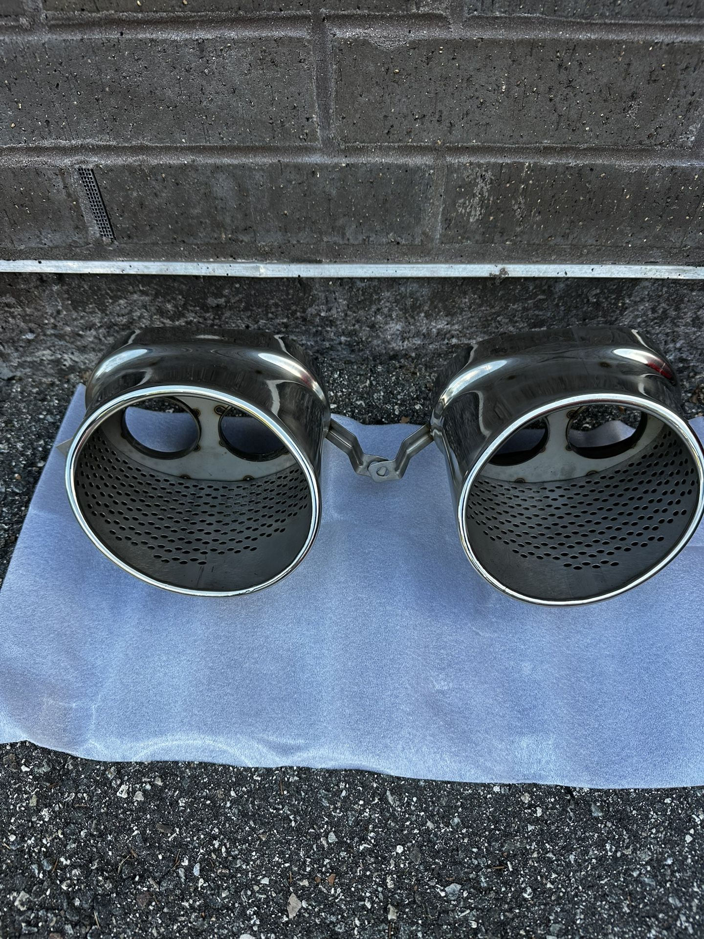 exhaust Tips Audi RS3 RS4 , RS5 ,RS6 , RS7