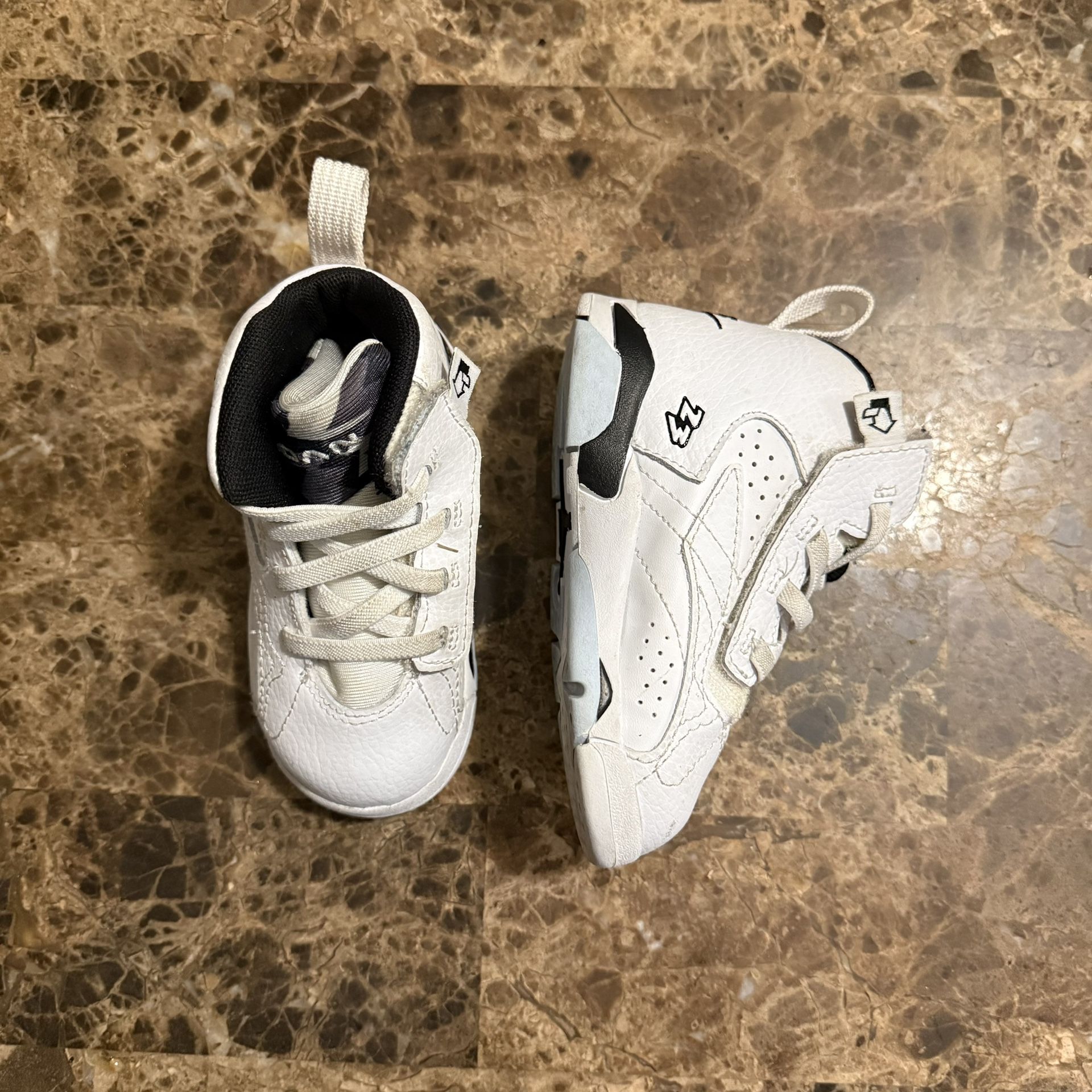 Jordan Jumpman MVP Size 6C