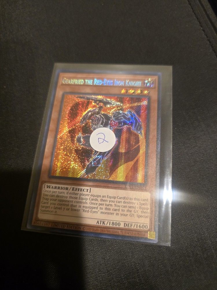 Gearfried The Red-Eyes Iron Knight LDS1-EN011
