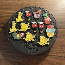 WAVE B HIDDEN DISNEY PINS