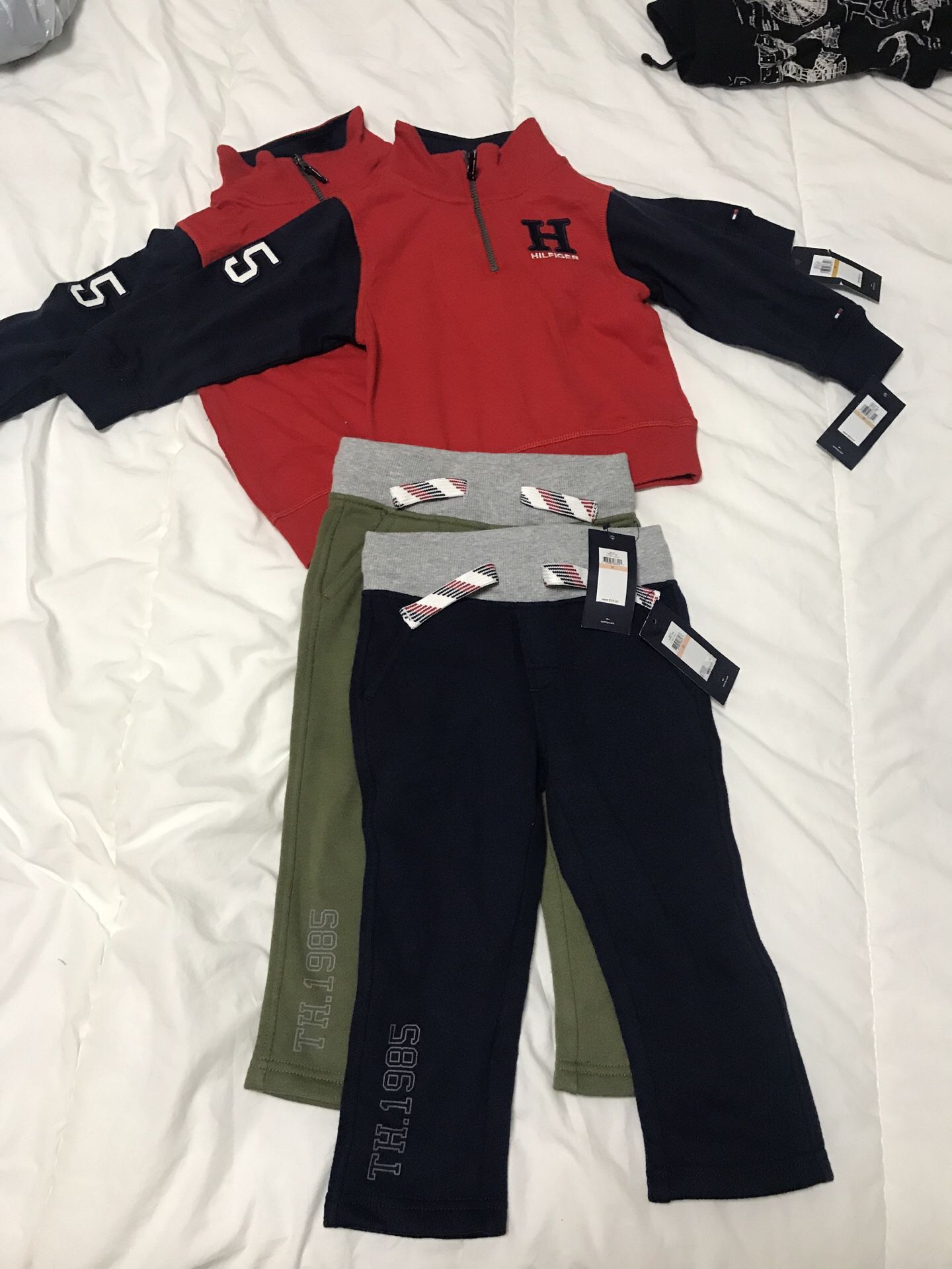 Tommy hilfiger boys 2t and 3t