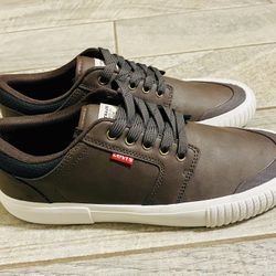 Men’s Brand New Levi’s Shoes Size 9.5 