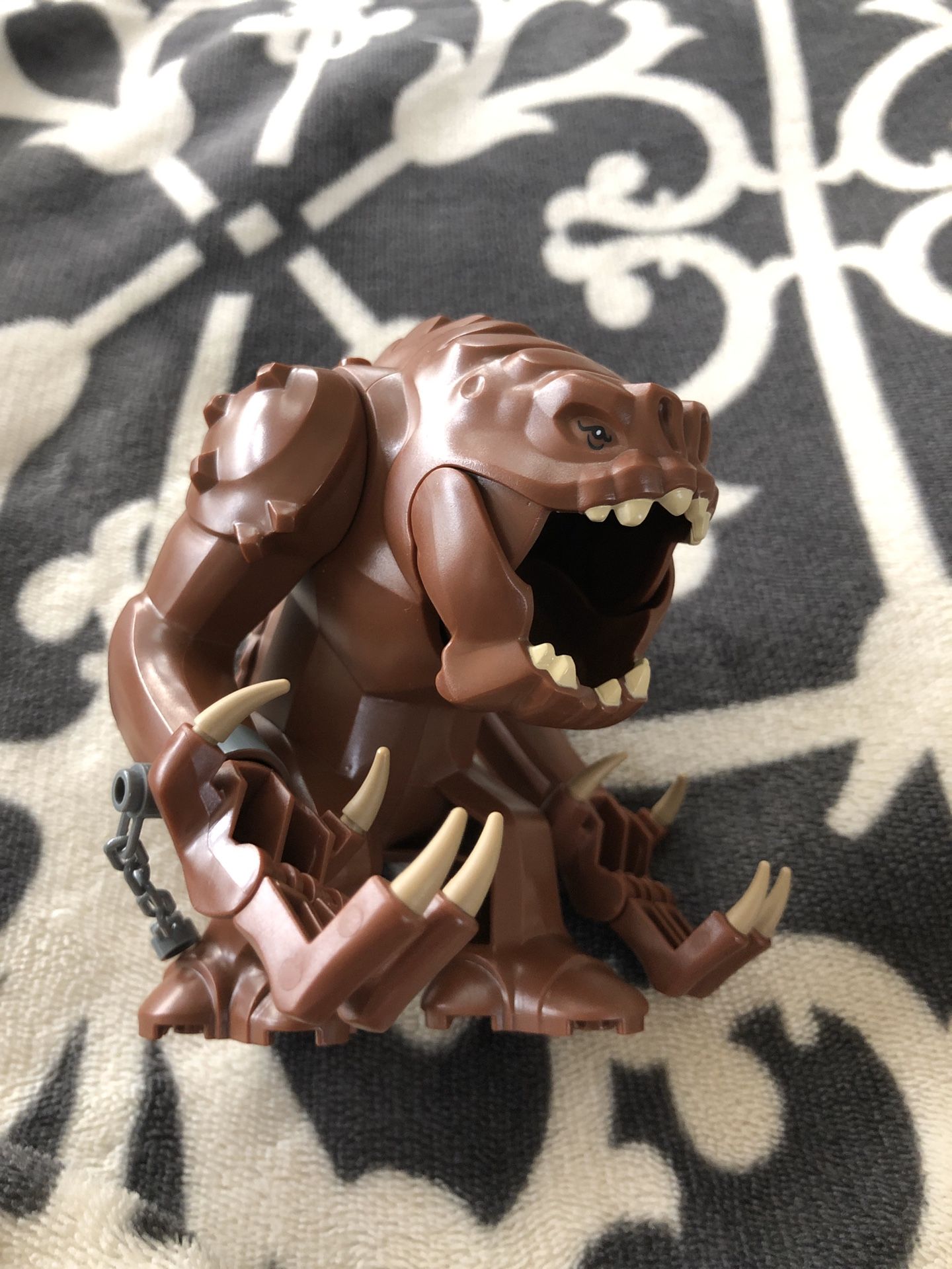 Lego Star Wars rancor minifigure