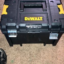 Large Tool Box