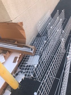 CLoset shelving (12 pieces)