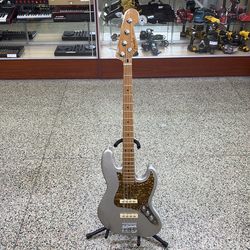 Fender Player Jazz Bass MIM 4-String Sparkle Silver w/ Gold pick guard