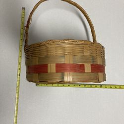 Easter Basket Vintage