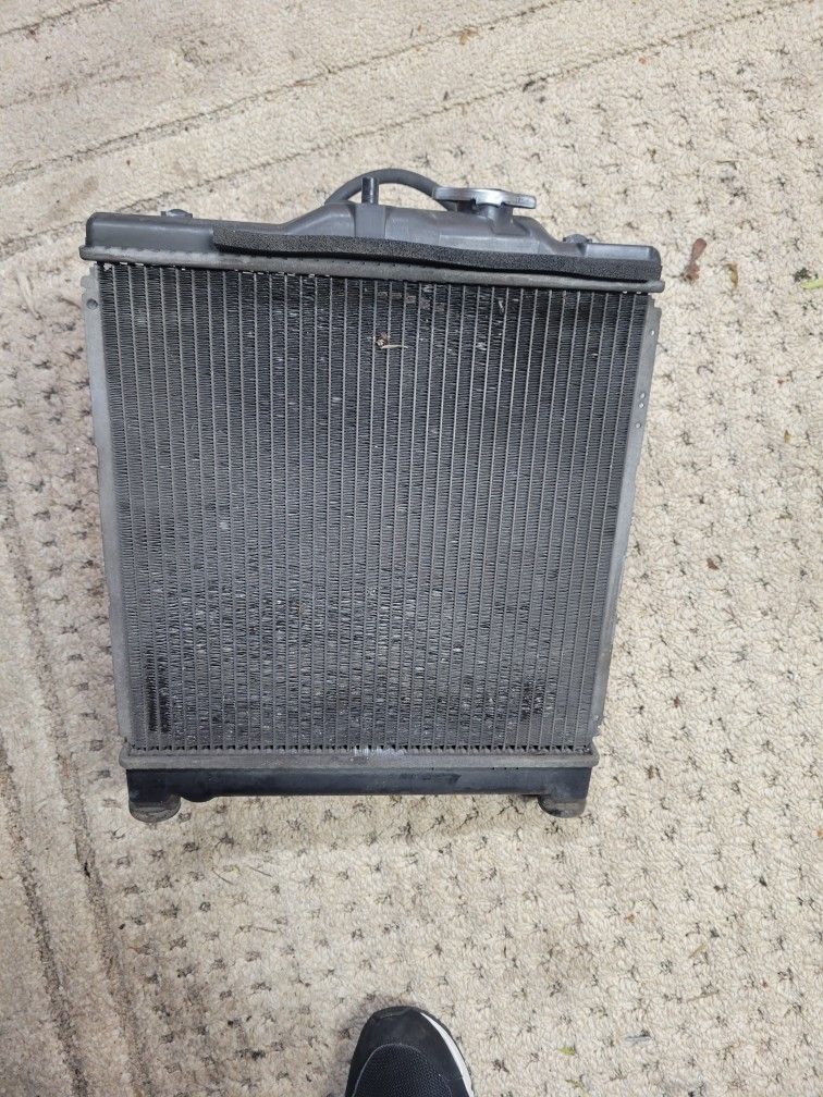 Radiator/With Fan. N Ac Condenser For 1(contact info removed) Honda Civic 1.6L 4Cyl Engine Aluminum