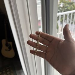 10K hollow cuban bracelet