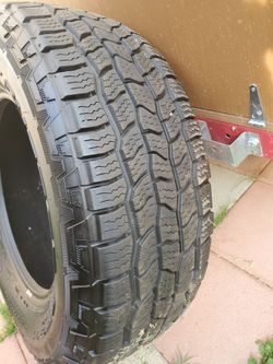 2 Cooper Discoverer AT3 265/70-17 tires