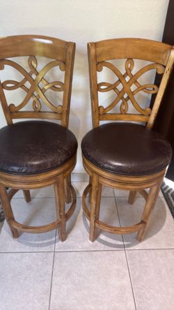 bar stools 2
