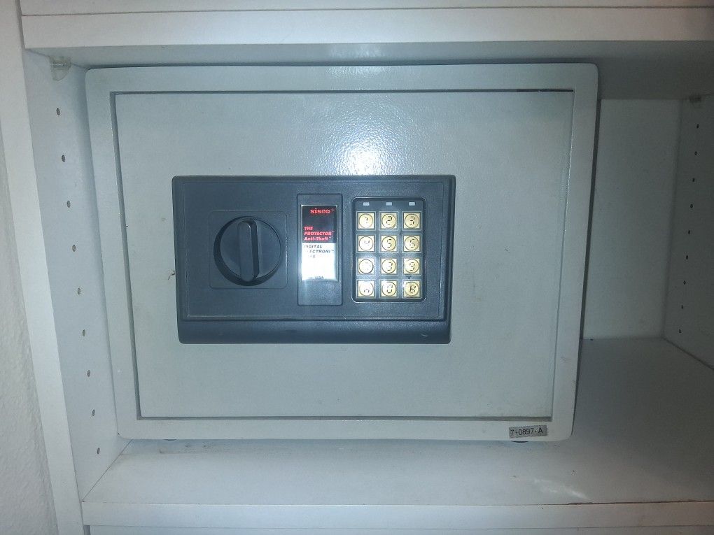 Safe, Safe, Caja Fuerte