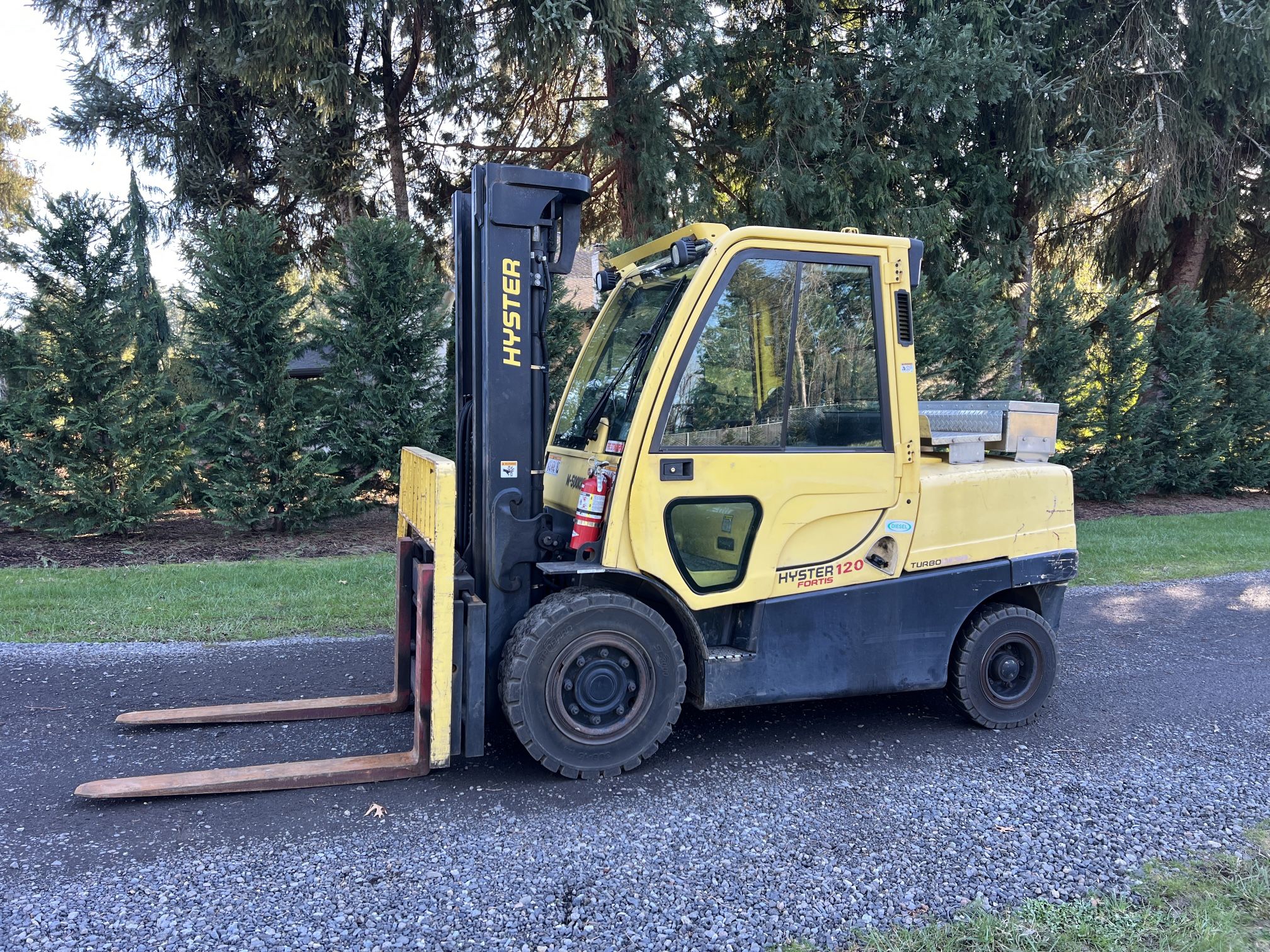 2010 Hyster H120FT Forklift - 12,000LB Capacity - Diesel - Full Cab