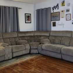 Recliner couches/ SOFAS 