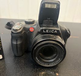 Leica V-LUX 3 Bridge Digital Camera 12.1MP 24x Zoom