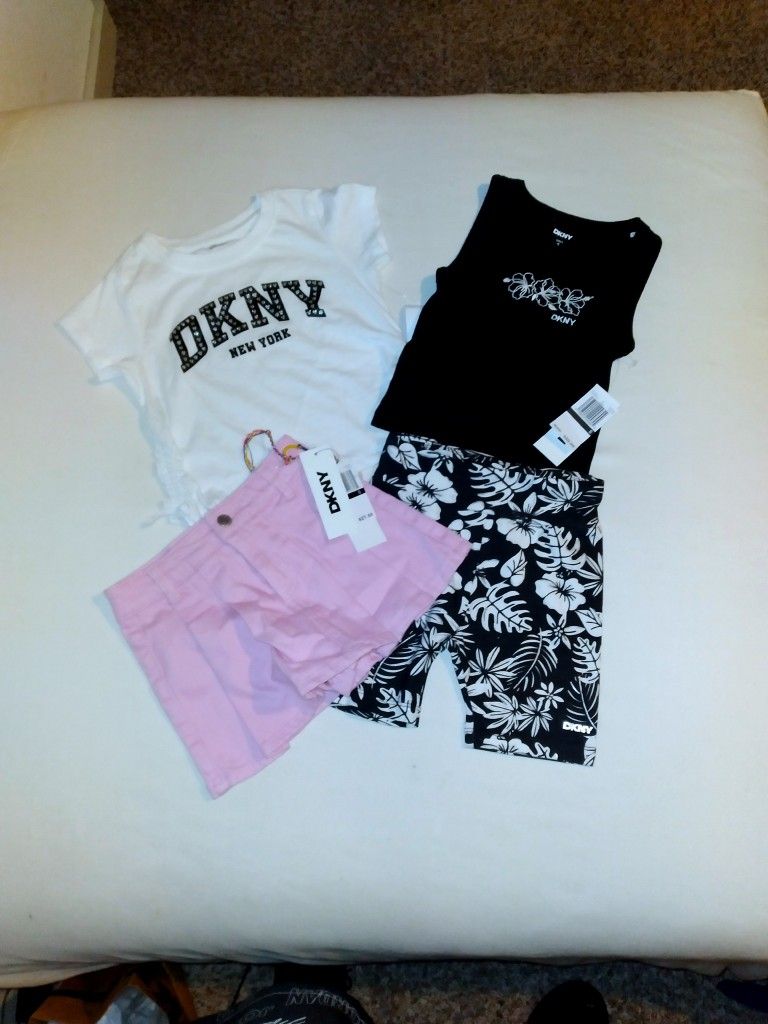 DKNY Girls Toddler 4pc Short Set - 5T