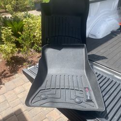 Weather Tech Floor Mat And Cover For Ford Mustang 