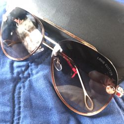 Louis Vuitton Shades 