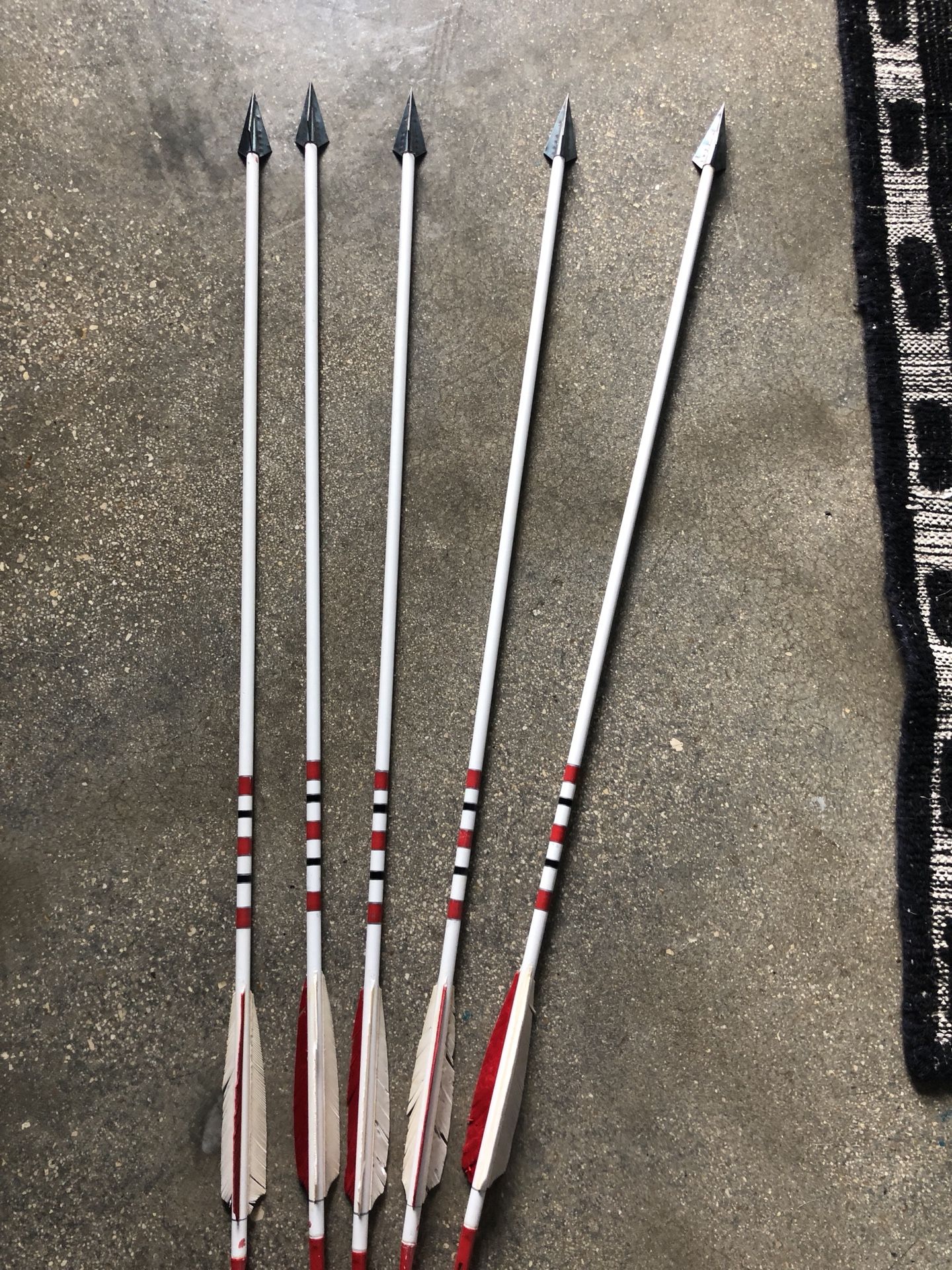 Decorative arrows set of 5