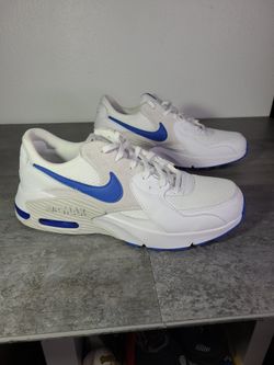 Nike AIR Max Excee  Size 9 Mens
