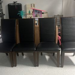 4 Chairs